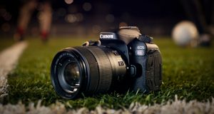 Canon har lansert EOS 80D og gitt G7 X en sårt tiltrengt oppgradering