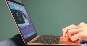 Test: Apple MacBook (2016)