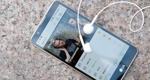 Test: LG Stylus 2 har DAB-radio og TV