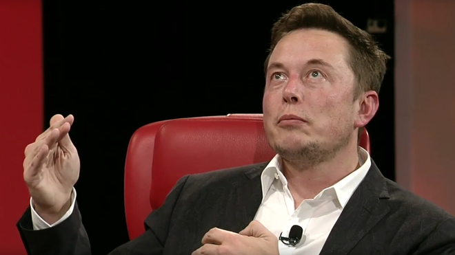 Elon Musk vil lage hustak av solcellepaneler