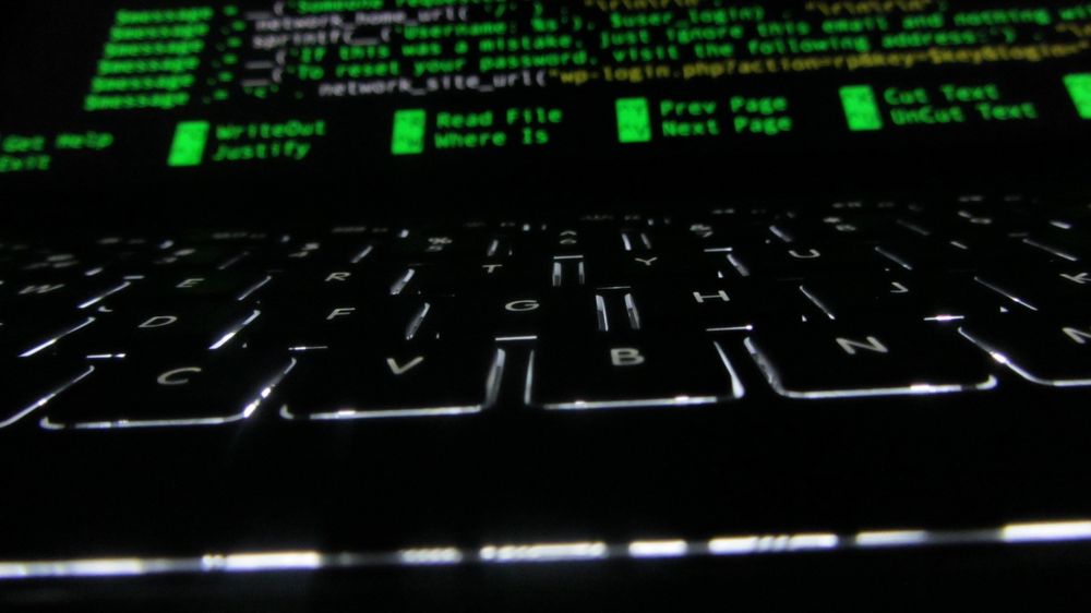Stadig flere utviklere velger OS X eller Linux Digi.no Installing Debian on Macbook Pro 7,1 |