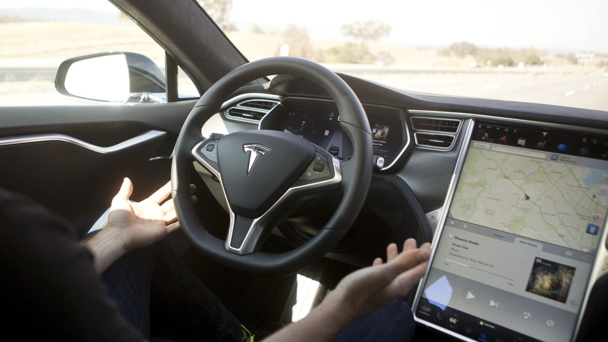 Tesla Autopilot frikjent etter dødsulykke - Tu.no
