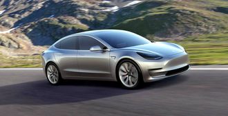 Tesla Model 3 kan bli et viktig verktøy for Teslas utvikling av selvkjørende biler.