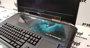 Slik ser verdens første gaming-bærbare med kurvet skjerm ut