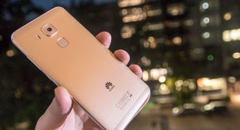 Huawei Nova Plus Gigatelefon på budsjett