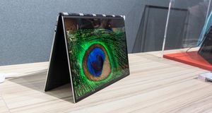 Lenovo Yoga 910 Lenovos Yoga-serie blir stadig mer forlokkende, men billig er den ikke