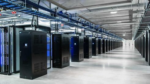 – Facebook bygger kjempeanlegg i Danmark