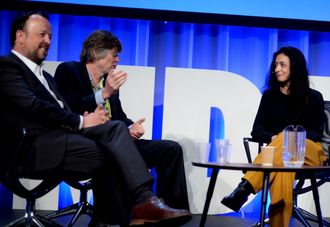 Frithjof Jacobsen & Anders Giæver i samtale med Aps nestleder Hadia Tajik om «mediebransjens undergang».
