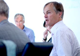 ØYSTEIN STRAY SPETALEN, varamedlem til PFU, møtte for andre gang tirsdag.