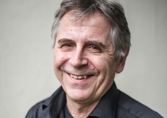 SVEIN BRURÅS, professor ved Høgskulen i Volda.