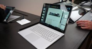 Snart kan du <strong>endelig </strong> få kjøpt Microsofts lekre Surface Book i Norge