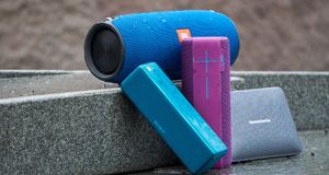 Mellomstore bluetooth-høyttalere