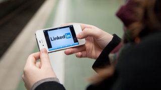 Apple og Google fjernet LinkedIn-appen i Russland