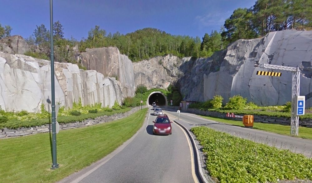 Entreprenøren som får driftskontrakten for området Namsos, behøver neppe å bekymre seg for stein som faller ned fra de imponerende, diamantsagete forskjæringene til Viketunnelen i Namsos, som inngår i fylkesveg 769.