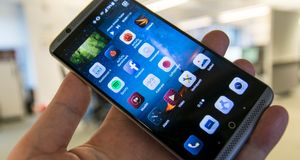 Test: ZTE Axon 7