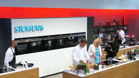 Siemens Elektronikkbransjen.no IQ700 ER SIEMENS' STØRSTE LANSERING Elektronikkbransjen.no