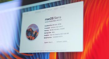 Nå kommer nattmodus endelig til Mac