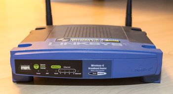 Ruternerding - del 1 Et lite tilbakeblikk på Linksys' blå WRT-rutere