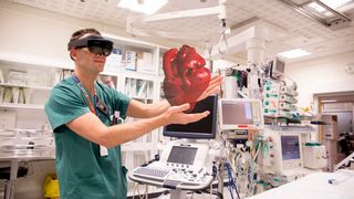 Nå bruker norske kirurger hologram for å planlegge operasjoner
