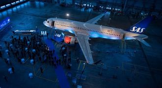 Et lavere forbruk av drivstoff takket være winglet-designet er en av grunnene til at SAS har kjøpt inn 30 A320neo. Fotoet er fra leveringen av flyet i på slutten 2016.