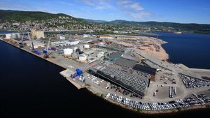 Drammen-bilhavn-flyfoto.300x169.jpg