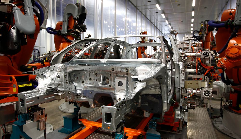 Slankere: Audi bruker ikke bare aluminium I store bilder, også i A3 blir stadig mer av stålet erstattet av aluminium, men også kompositter