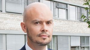 JohnEivindVelure86.300x169.jpg