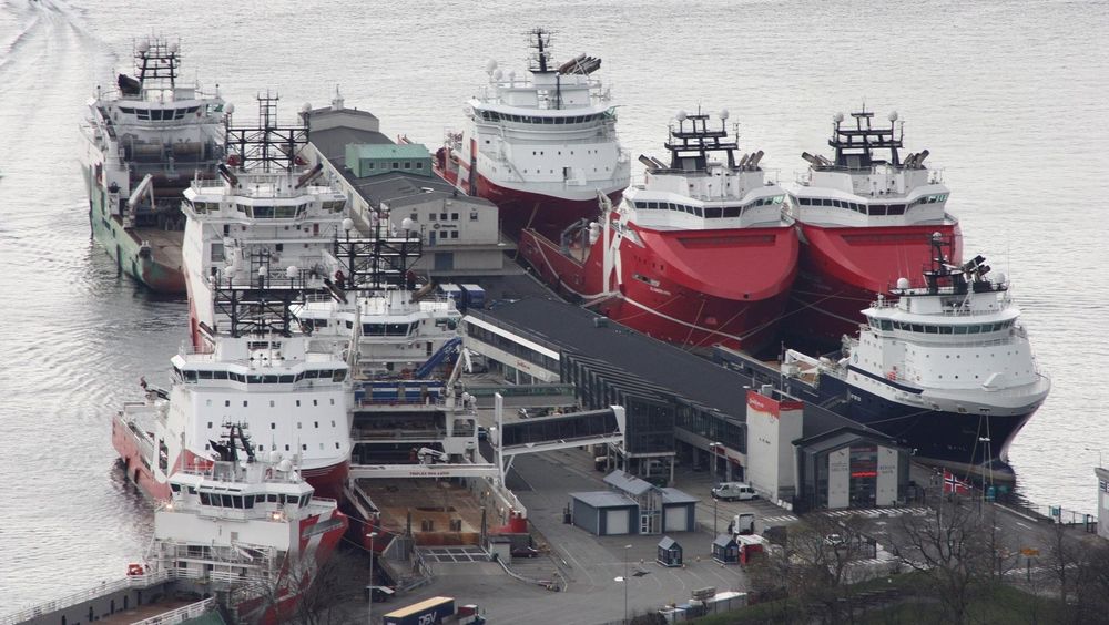Skoltekaien i Bergen har tilbud om landstrøm til offshoreflåten.