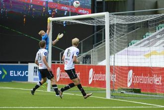 INEFFEKTIVT: Sogndal hadde nok av sjansar også i første omgang, men marginane var på feil side.