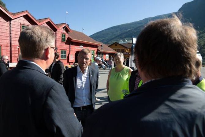 POSITIV: Medlem i Energi- og miljøkomiteen på Stortinget, Odd Henriksen (H), er positiv til kraftutbyggjing i verna vassdrag som flaumdempande tiltak.
