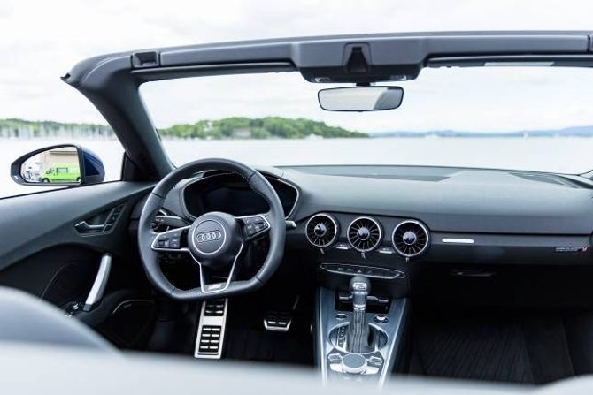 NYTT: Innvendig har TT det nye interiøret fra Audi.
