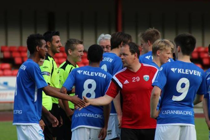 ØNSKJER FAIR PLAY: Årdaltrenar Ivan Øy håper det er ute på banene at serien skal bli avgjort.