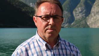 BREV: Ordførar i Årdal, Arild Ingar Lægreid (Ap), har sendt brev der han argumenterer for kvifor hans kommune skal ha lensmannskontor.