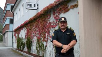 FEIL ENDE: Magne Knudsen, lensmann i Årdal, meiner ein byrja i feil ende i prosessen med nærpolitireforma.