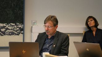 HÅPAR: Rådmann Alf Olsen jr. håpar vedtaket som gir meir i eigedomsskatt for Lærdal kommune og fleire andre kommunar blir ståande. Arkivfoto