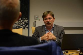 TRENG POLITISK AVGJERD: Alf Olsen jr. fortel det ikkje er praktisk mogleg å få på plass dei kommunale godkjenningane før tidlegast kommunestyremøtet 17. desember. Arkiv