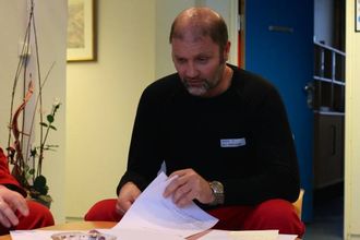 NØGD: Fabrikksjef Egil Fredriksen har sjølvsagt nøgd med resultatet for 1. kvartal i 2015.