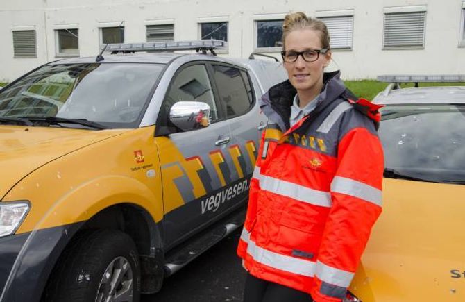 STYGGE EPISODAR: Åse Marie Eikeland, HMS-medarbeidar i Vegavdeling Sogn og Fjordane, fortel om fleire stygg episodar denne våren.