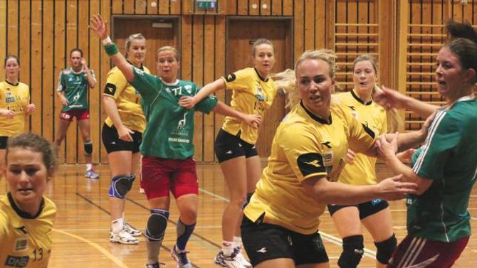 SOLID LEIING: Jotun leia solid over Os, men vann til slutt med berre tre mål.