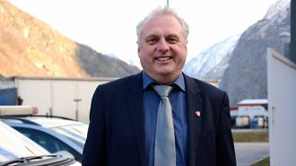 GODE TAL: Ordførar i Lærdal, Jan Geir Solheim (Sp) har tru på at folkeauken forsett. Arkiv