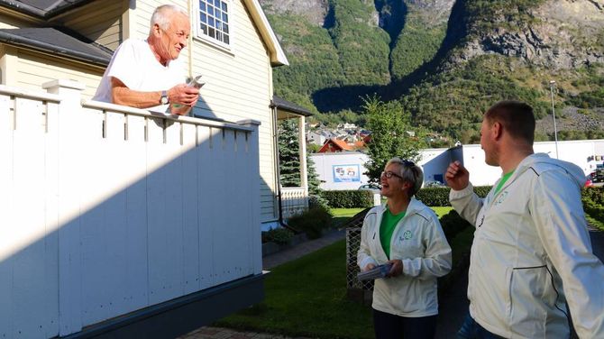 INNSPEL: Aleksander Øren Heen meiner det er viktig at folk nyttar seg av røysteretten og synest det er nyttig å få innspel frå folk.