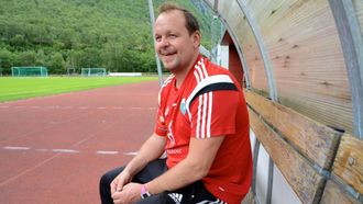 MÅ GJERA DET SJØLV: Årdal har framleis Florø 2 og Kristiansund 2 bak seg, men Øy meiner dei må gjera jobben sjølv for å sikra plassen i 3. divisjon. Arkiv