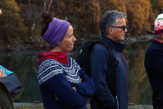 NEGATIV: Sandra Opheim (MDG) er negativ til kraftutbygging i Nundalen. Her frå då NVE var på sluttbefaring i midten av oktober. Arkiv