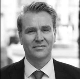 ANSVAR: André Standberg stadfestar at både Hydro og kommunen vil sitje med eit ansvar dersom eit uhell skjer i Hydroparken.