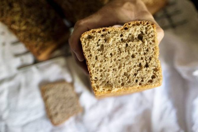KVARDAGSKOST: Sørg for at smak, aroma, luft og fukt held seg inni brødet. 