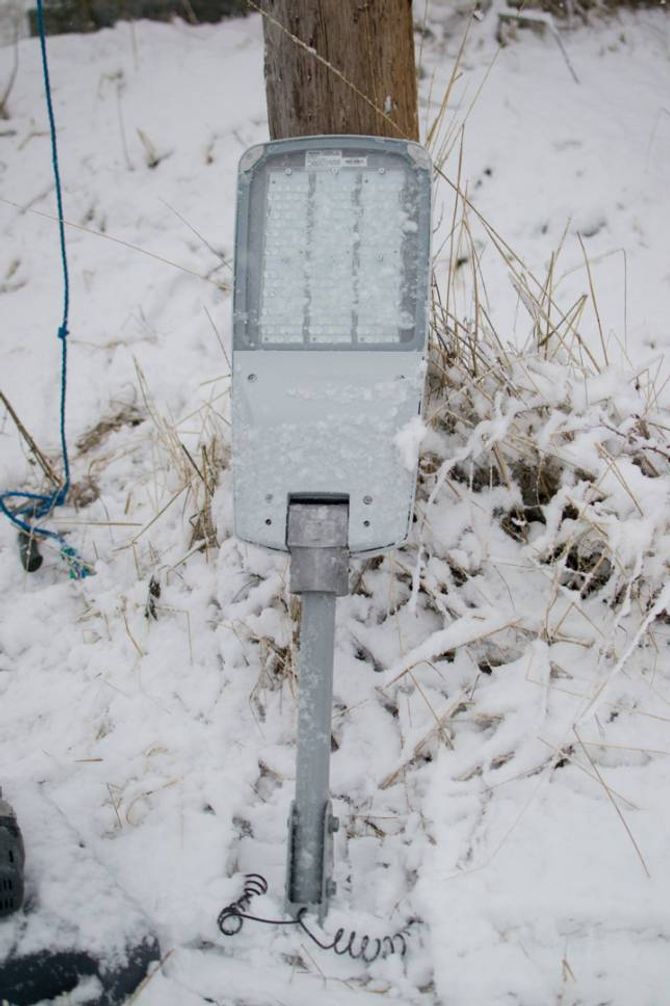 NYE: Slik ser dei nye LED-armaturane ut. Desse vil gje eit mykje betre lys enn dei gamle, og såleis vil skiløypa bli oppgradert med mange hakk.