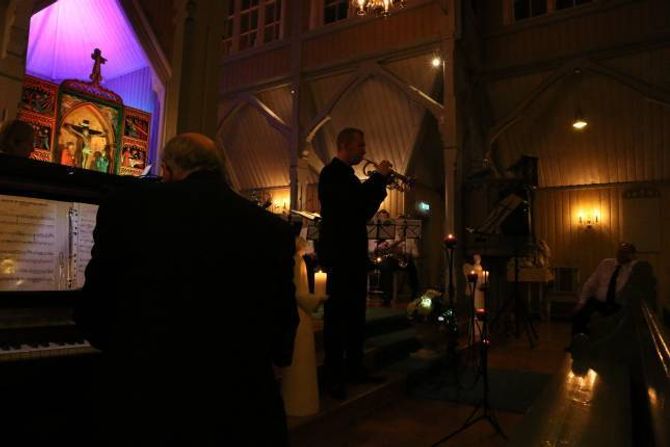 NORGESMEISTER: Ben Hirons leiar no korpset som dirigent. Sist helg vart han noregsmeister for andre gong.