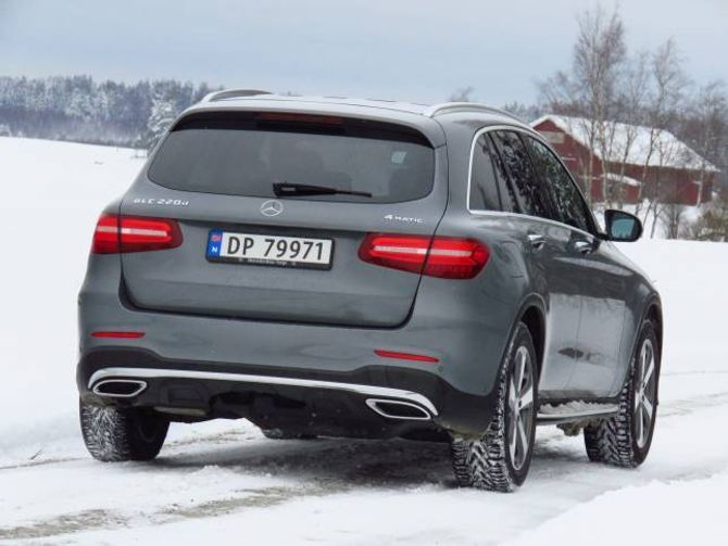 DIESEL: Vi køyrde dieselutgåva av GLC-en med 170 hestekrefter. Det er eit komfortabelt alternativ, men rådet er uansett å vente på den ladbare hybriden.