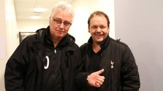 GOD DUO: Jan Kåre Stedje og Ivan Øy skal trene Årdal også dei neste to sesongane.