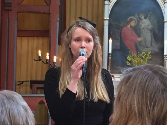 SONG: Dirigent Marita Vangen Bratteteig song også under laurdagens konsert.
